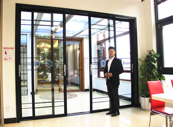 加盟伊盾門(mén)窗，實(shí)現(xiàn)你發(fā)財(cái)致富的夢(mèng)想！113002